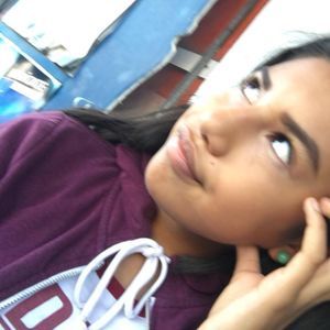 Meet your Posher, Aixa